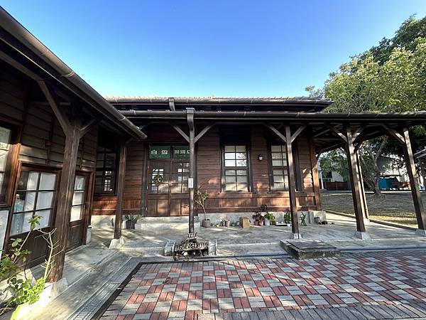 【台南南區】白雪珈琲店～塩埕出張所，木造古蹟，日式喫茶店，秒