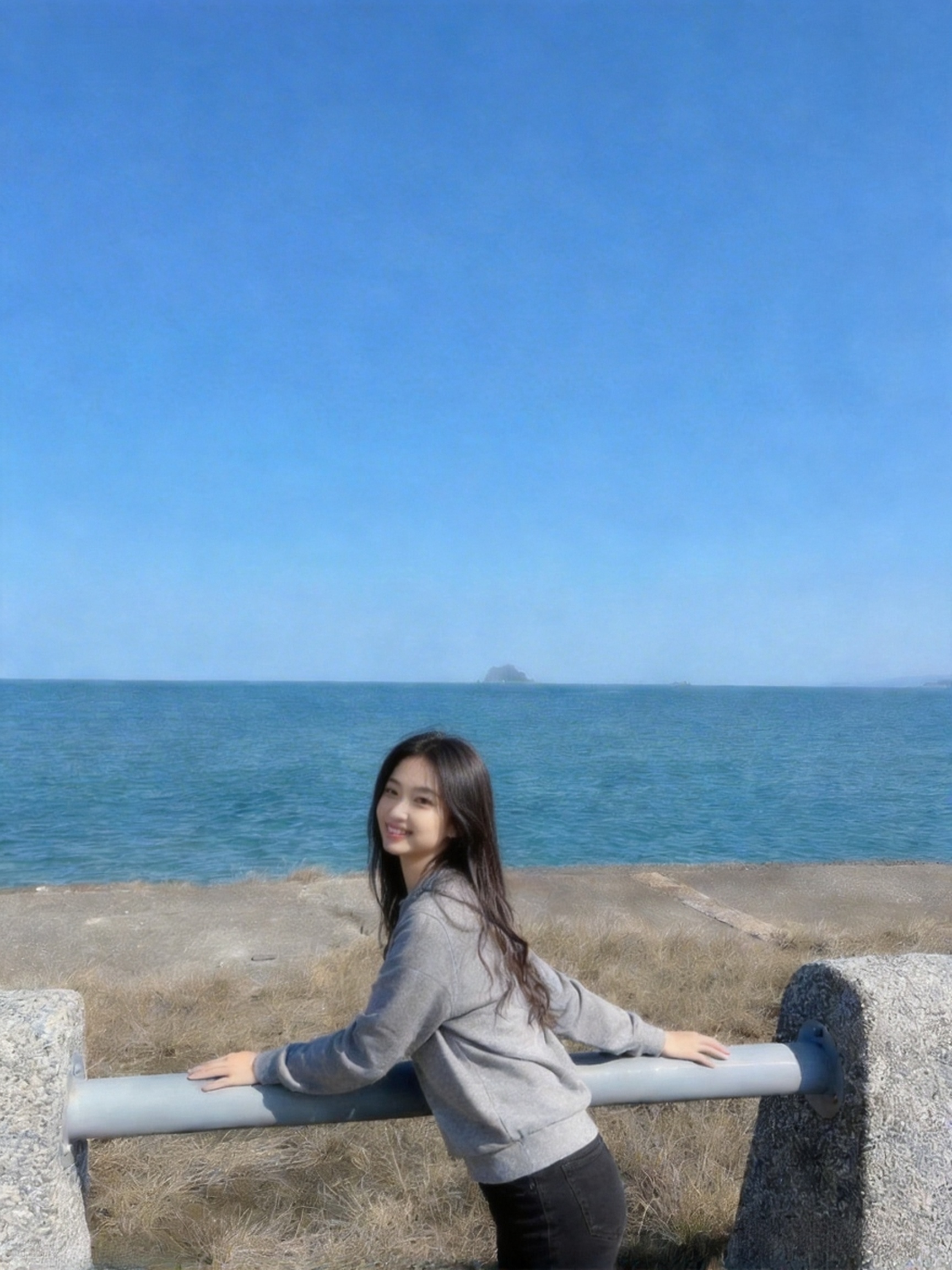 【新北萬里】抹茶小山丘｜龜吼漁港旁的新秘境！迷你版抹茶山＋無敵海景，還能遠眺基隆嶼