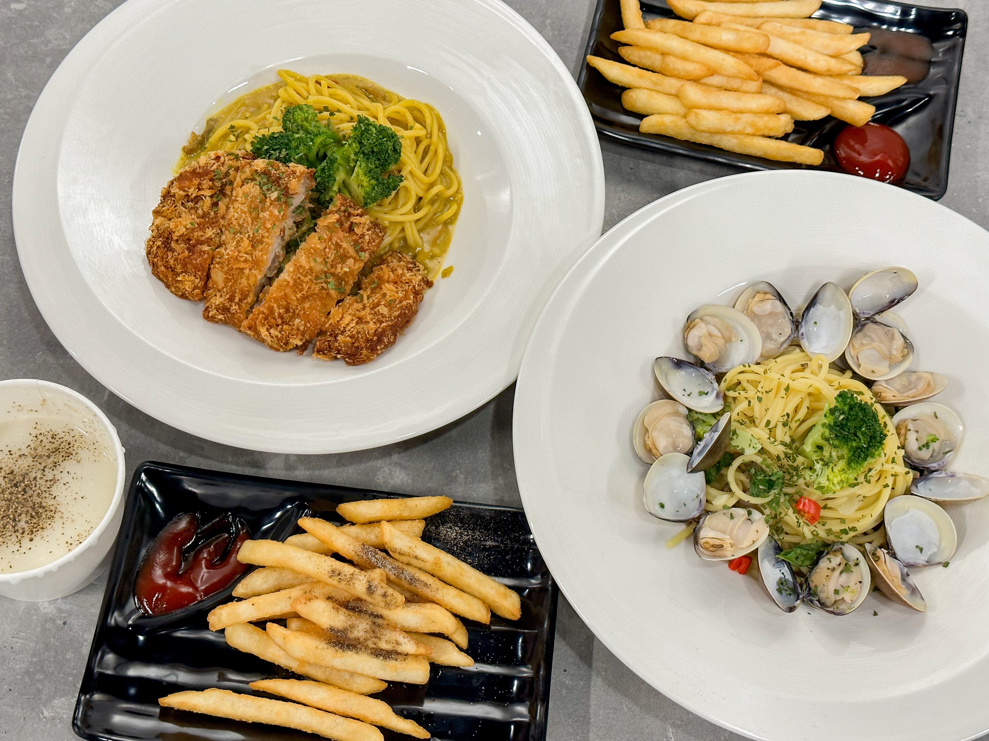 新北鶯歌平價義大利麵首推｜義饗 PASTA，商業午餐送薯條，飲料濃湯無限暢飲超划算