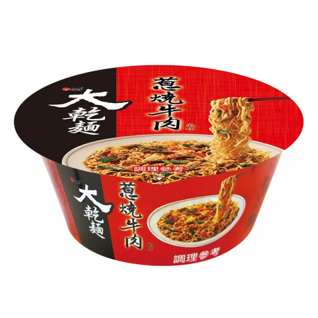 【開箱實測】維力大乾麵「桶麵版」！蔥燒牛肉風味＋超寬麵條，飽足感升級還是噱頭？
