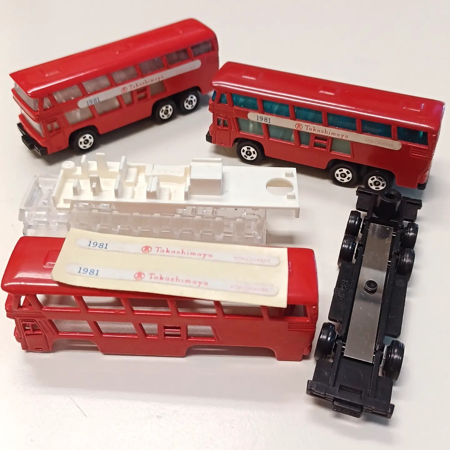 一台原本不想重複收，最後卻連收三台！Tomica 高島屋特注 F37 的收藏驚喜